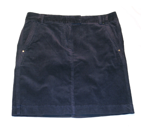 Product photo: Micro corduroy skirt model RAWS.